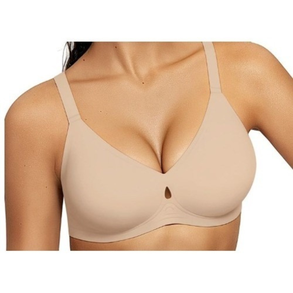 Letsjoli Wireless Seamless Bra Womens Size M Beige NWT Buttery Smooth